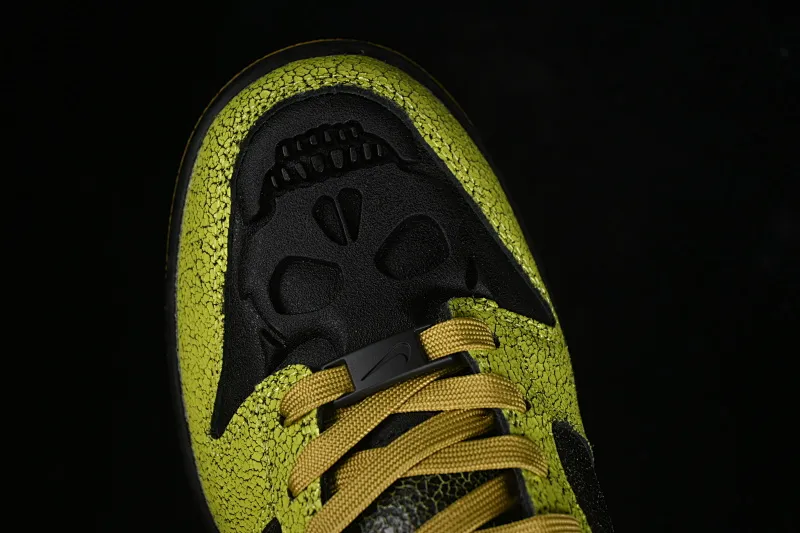 All Categories Nk SB Dunk Series Nk SB Dunk Low Low-top sneakers Nk Dunk Low "Halloween" Halloween-themed exclusive low-top casual sneakers HV6103-300